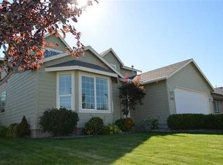 1519 W 35th Loop, Kennewick, WA 99337