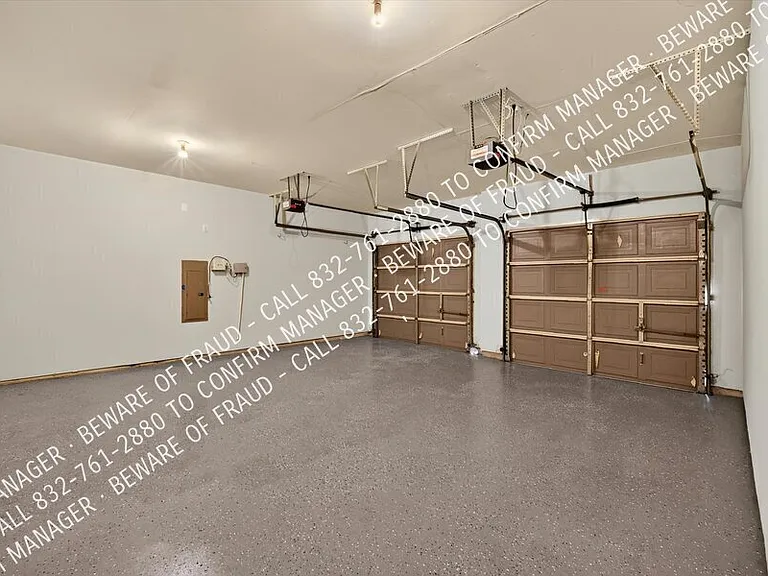 11472 Blackhawk Dr — Photo 31