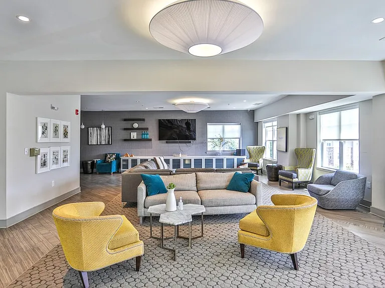 Legacy 521 Apartments — Photo 29
