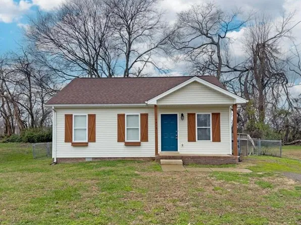 1913 Timberline Cir, Oak Grove, KY 42262