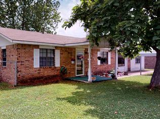 1204 E Atlanta Ave, Davis, OK 73030