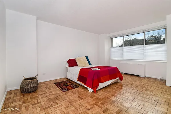 Sold by Corcoran | media 6