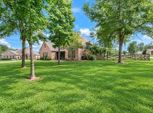 17607 Country Grv, Magnolia, TX 77355