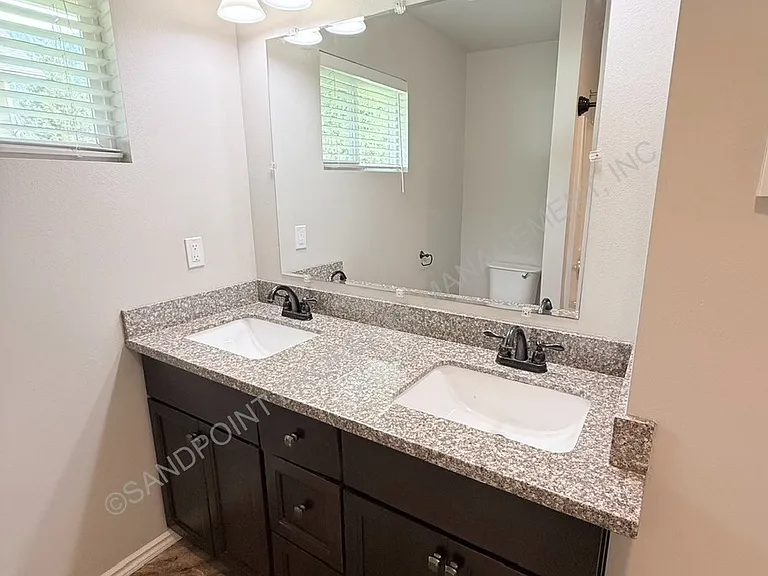 2087 Lower Pack River Rd — Photo 36