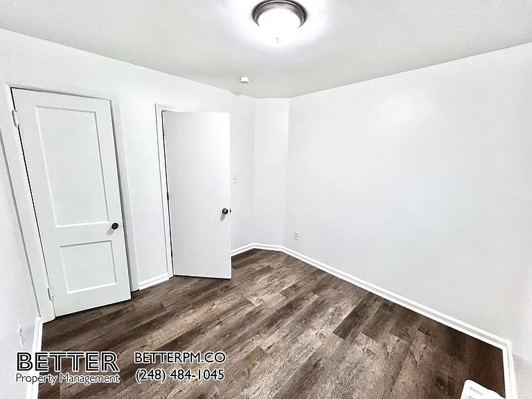 17107 Palmer St — Photo 9