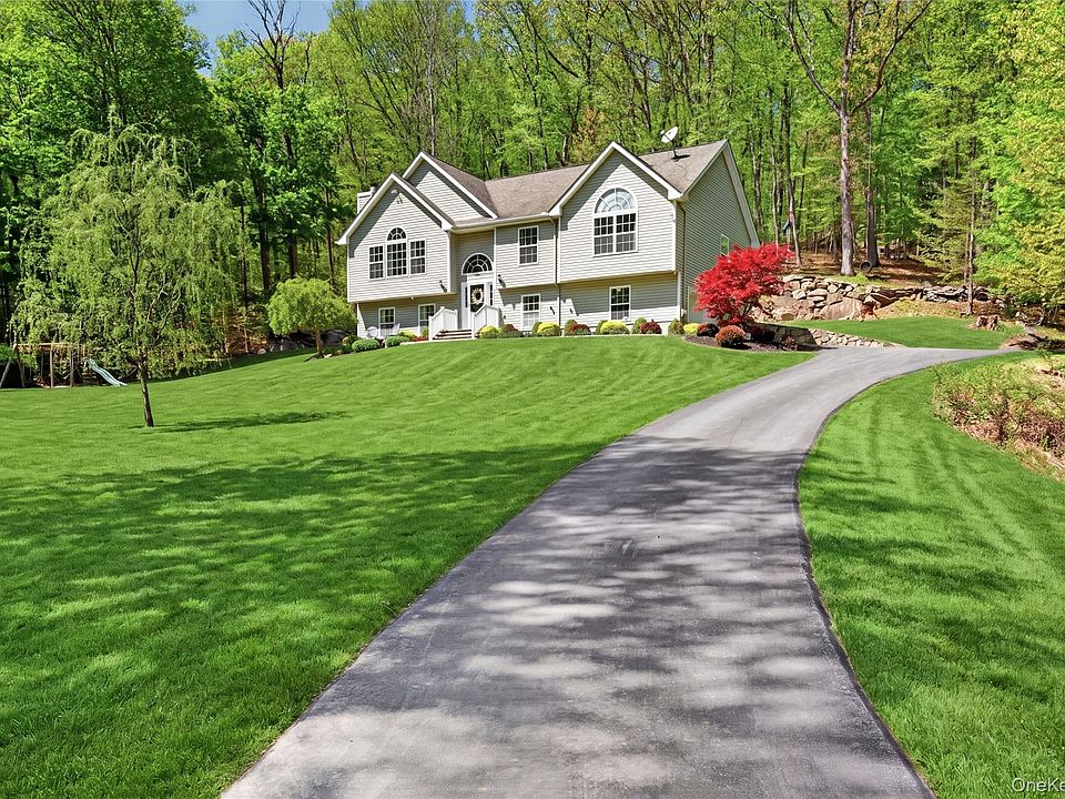 22 Hazel Hill Road, Mahopac, NY 10541 | MLS #997068 | Zillow