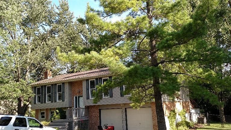 1st image of 228 Van Buren Dr