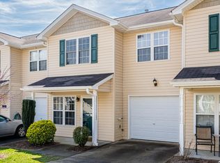 130 Lanceford Cir, Fletcher, NC 28732