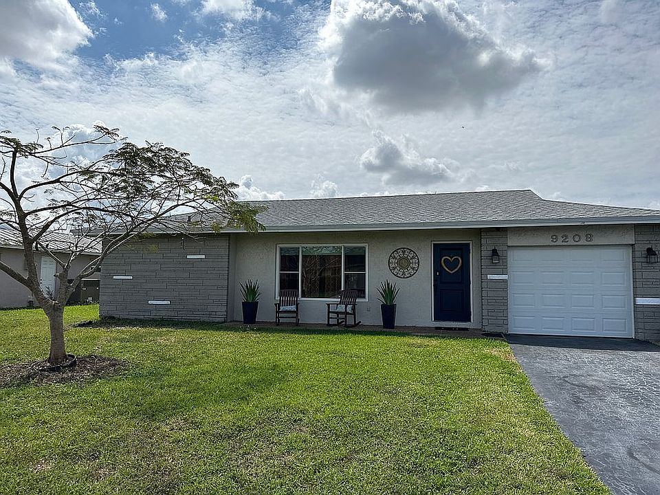 2nd image of 9208 NW 73rd St
