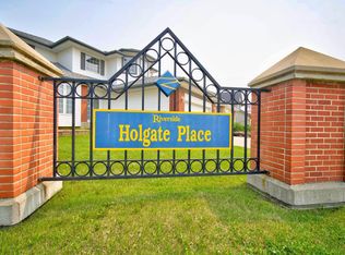 1017 Holgate Pl NW, Edmonton, AB T6R 2T7