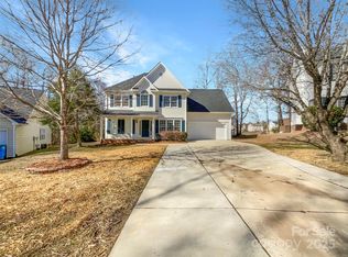 3026 Windsor Chase Dr, Matthews, NC 28105