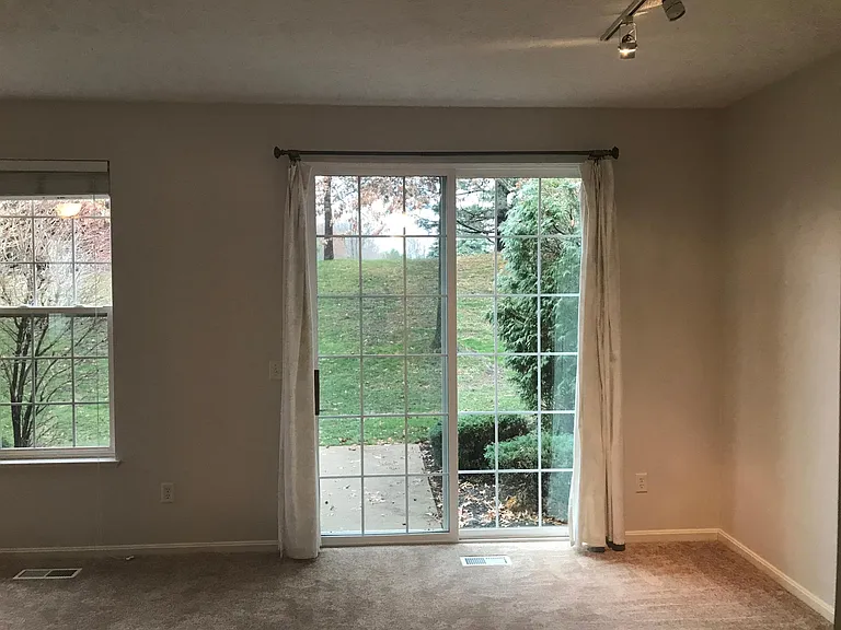 2523 Wyndgate Ct — Photo 11