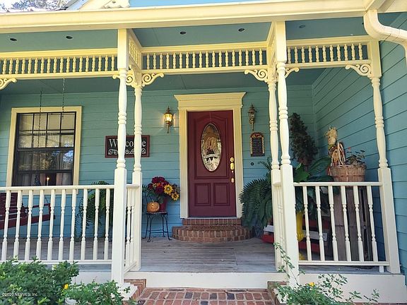 2nd image of 2461 Begonia Dr