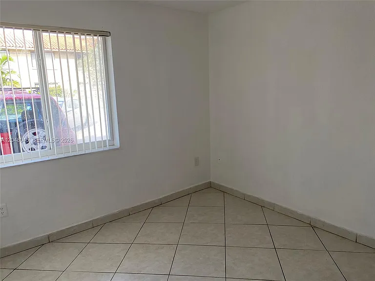181 NW 47th Ave #9 — Photo 10