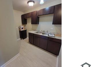 243 W 95th St, Chicago, IL 60628