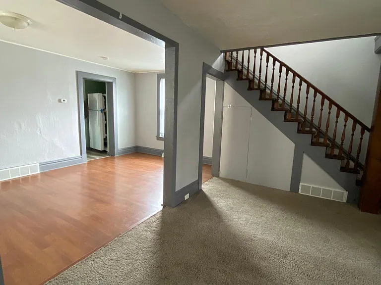 1124 Jefferson St — Photo 7