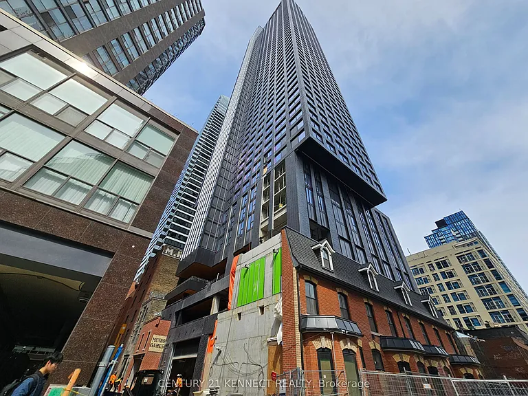 8 Wellesley St W #1106 — Photo 1