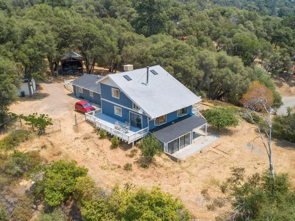 40707 Jean Rd E, Oakhurst, CA 93644