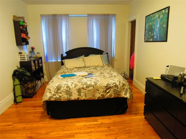 479 Pleasant St #3, Malden, MA 02148