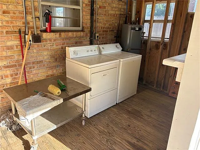 1309 Huron Ave — Photo 11