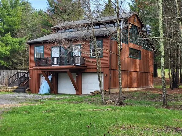 50 Laurel Ln, Leeper, PA 16233