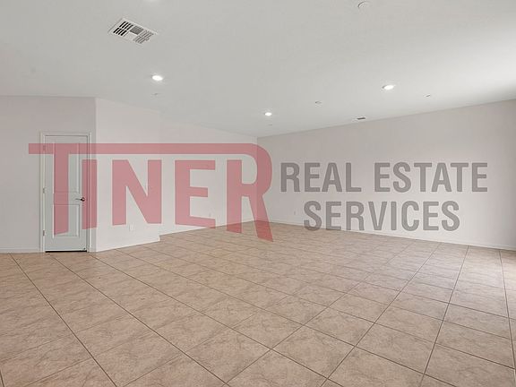 3rd image of 8288 Schellhous Dr