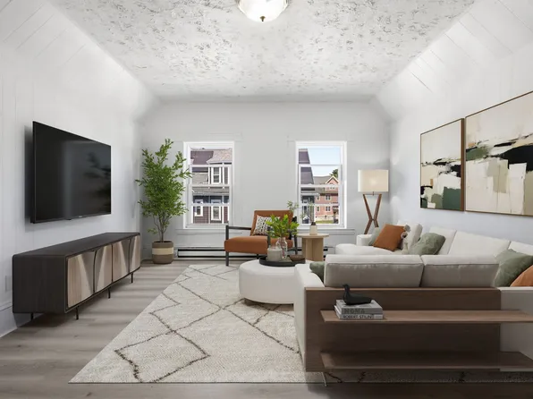 33 Greenbrier St Floor 3, Dorchester Center, MA 02124