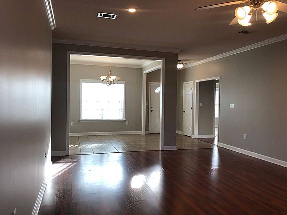 4th image of 4217 Sonoma Dr