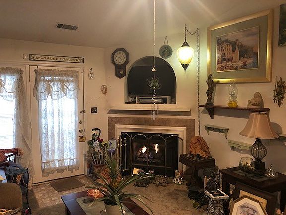 2nd image of 102 Saint Kitts Ct