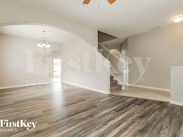 10614 Shady Branch Dr — Photo 3