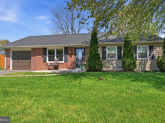 3rd image of 6142 Craig Ave