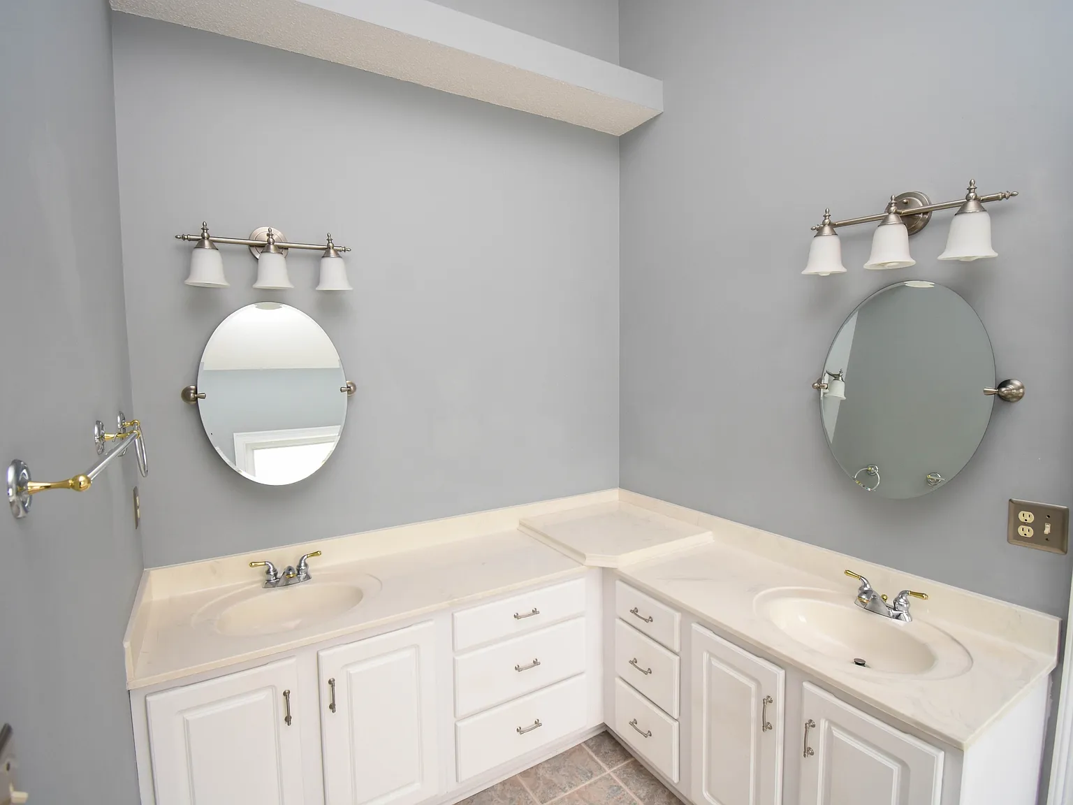 4017 Atalaya Place - 1 — Photo 3