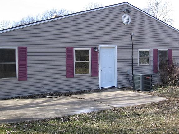 3rd image of 2517 Brantwood Dr