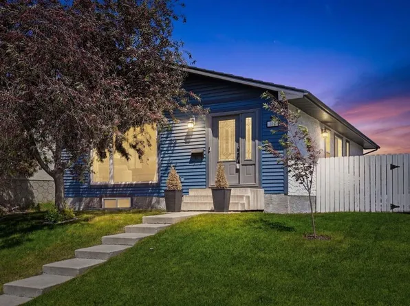 312 S Penworth Way SE, Calgary, AB T2A 4G2