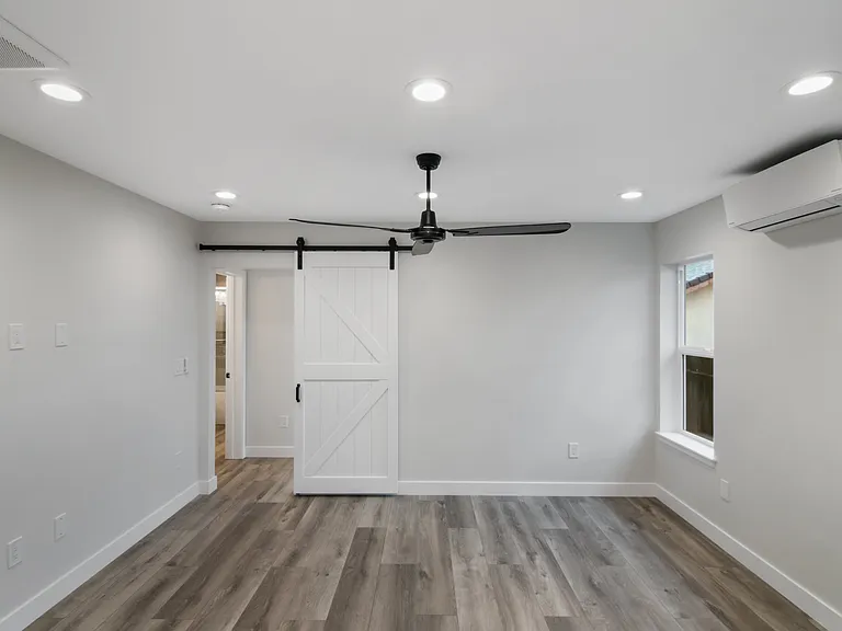 724 Dodson Way #B — Photo 7