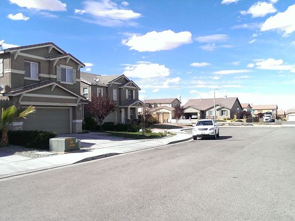 4th image of 9042 Fremont Ct