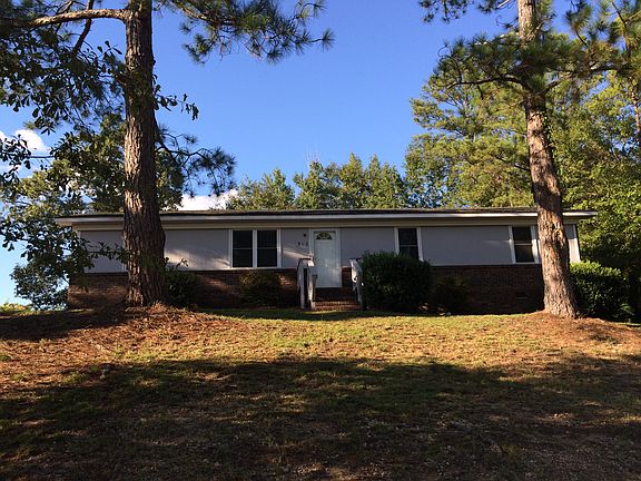 2nd image of 912 Gateway Dr