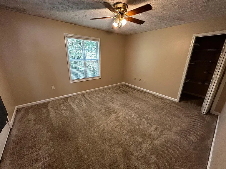 5410 Maltdie Ct — Photo 9