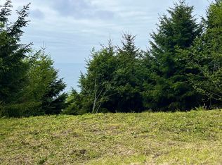 6200 Keenah Ln, Yachats, OR 97498