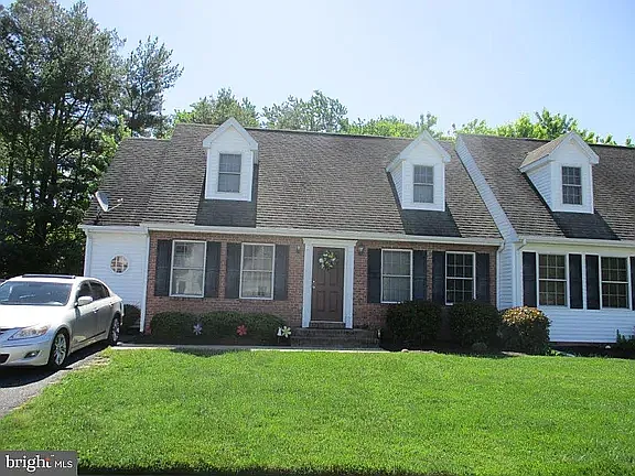 3 bed, 2.5 bath, 1278 sqft, $1,950 — Photo 2