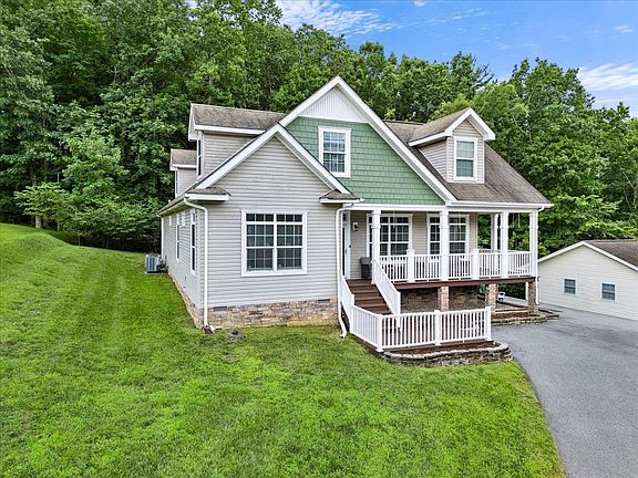 3rd image of 235 John Lemley Ln