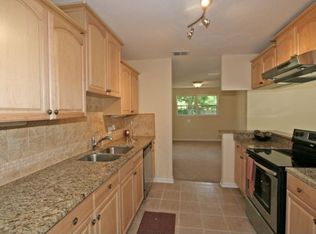 6802 Cinderella Rd, Jacksonville, FL 32210