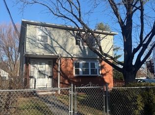 60 Baggott St, West Haven, CT 06516