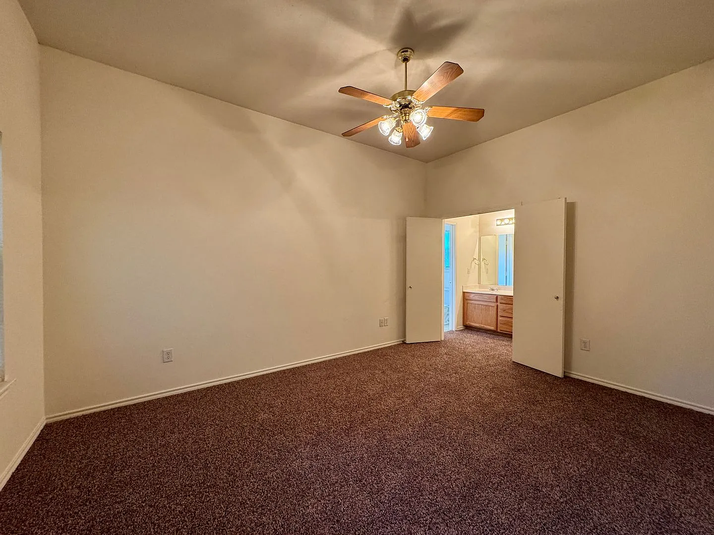 Duplex — Photo 4