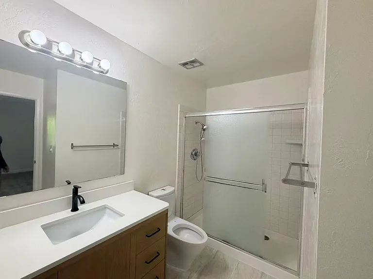 1467 Marchbanks Dr #3 — Photo 6