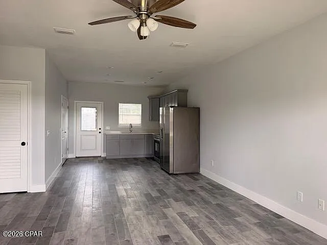 2 bed, 728 sqft, $1,150 — Photo 2