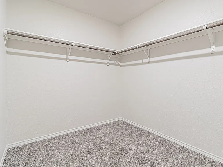 3814 Pickles Way — Photo 31