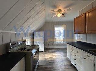 626 S Front St #B, Belding, MI 48809