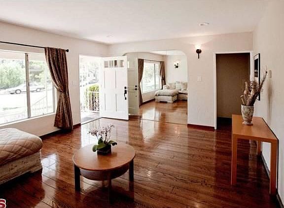 4th image of 10825 Pickford Way