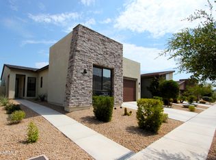 922 E Paseo Way, Phoenix, AZ 85042